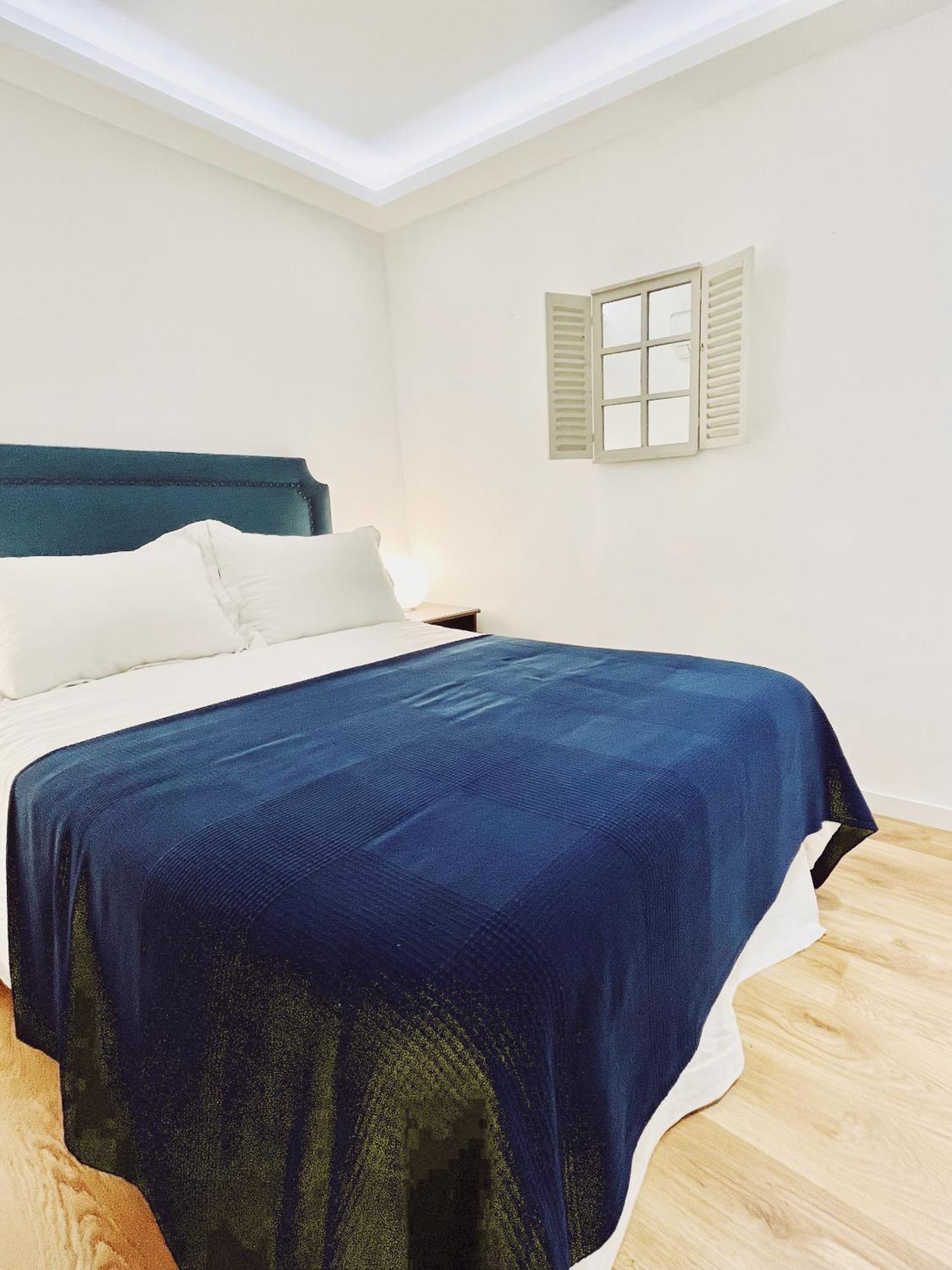 Dplace To Be - Exclusive Apartments In Historic Center Madrid Oda fotoğraf