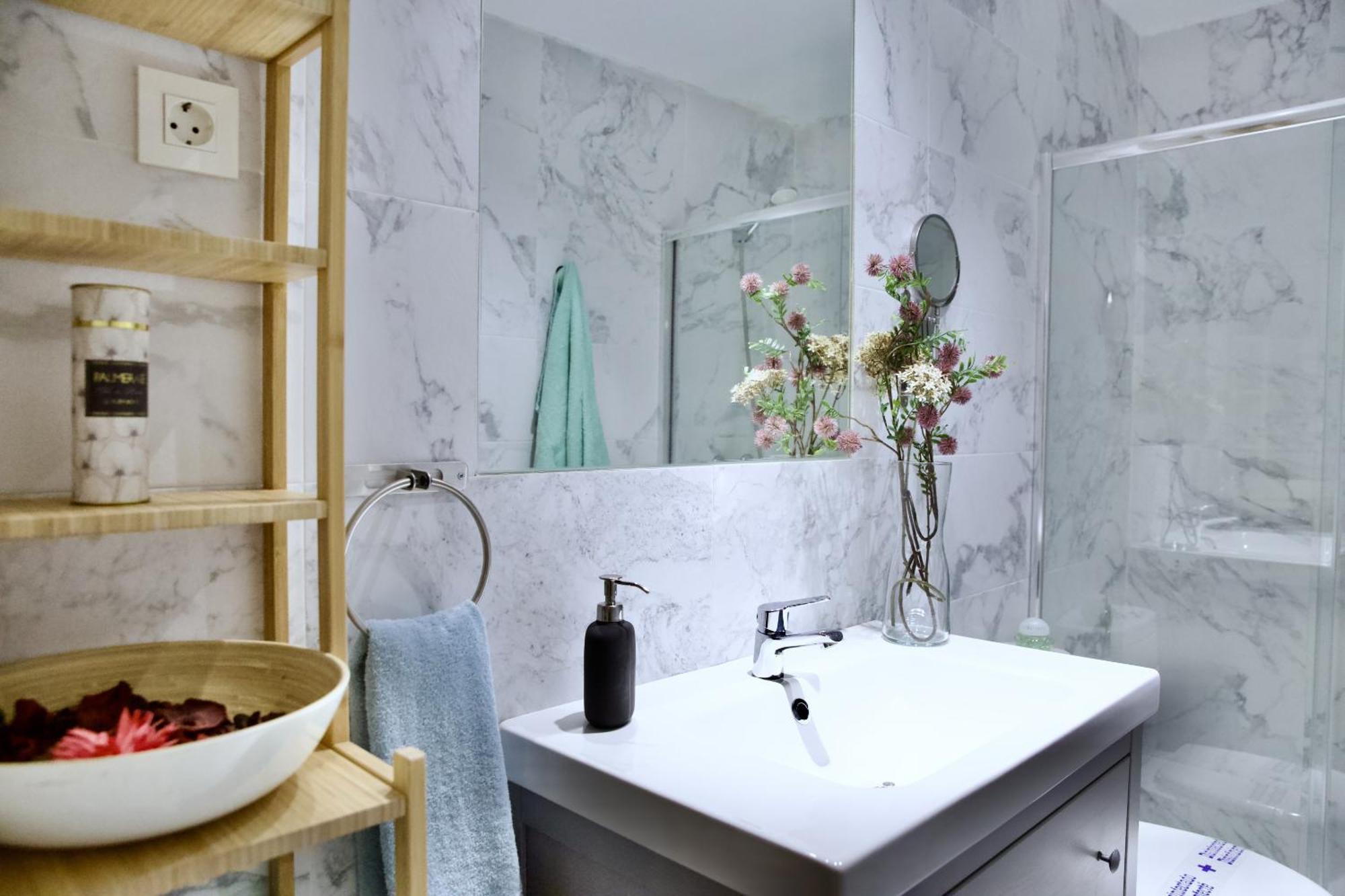 Dplace To Be - Exclusive Apartments In Historic Center Madrid Oda fotoğraf