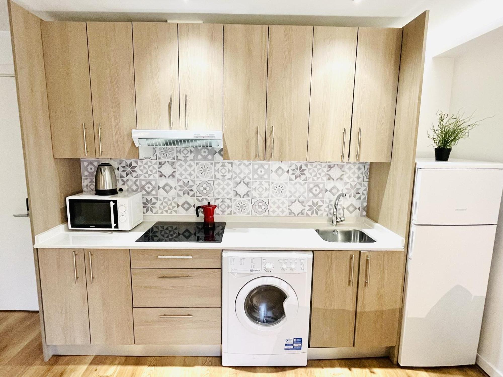 Dplace To Be - Exclusive Apartments In Historic Center Madrid Oda fotoğraf